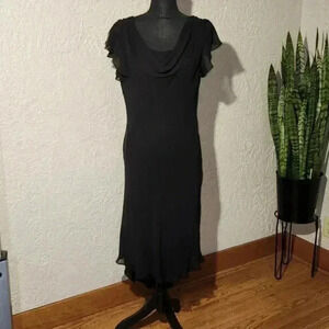 S.L. Fashion little black dress 👗 size 16
